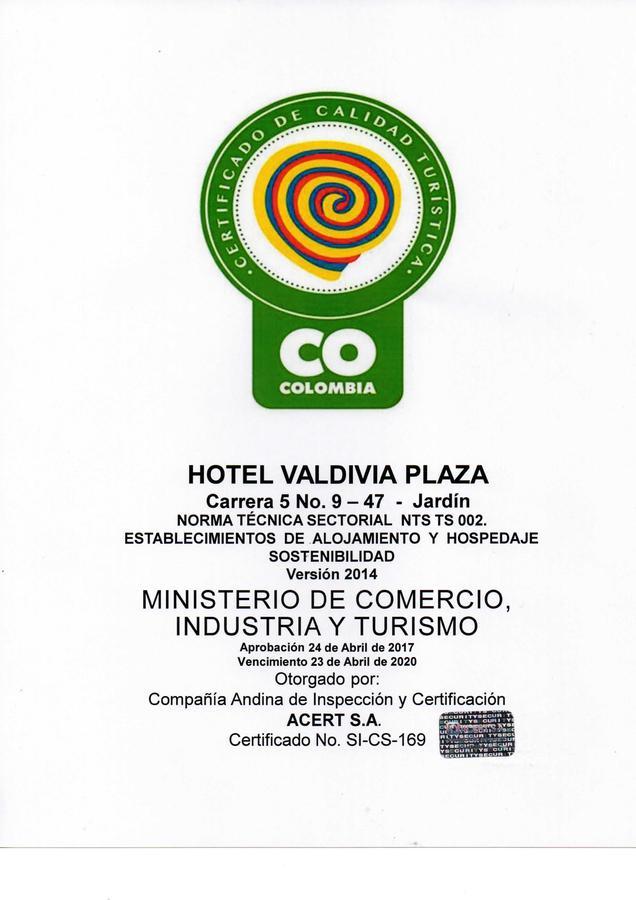 Hotel Valdivia Plaza Jardin Bagian luar foto